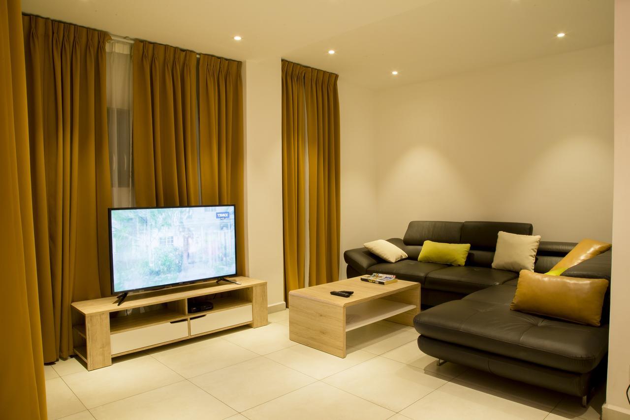 Suncity Hotel Apartment アクラ エクステリア 写真